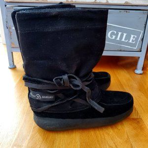 STEGER Mukluks Short 10" tall Black Moosehide Canvas Moccasin Boots Womens 7X